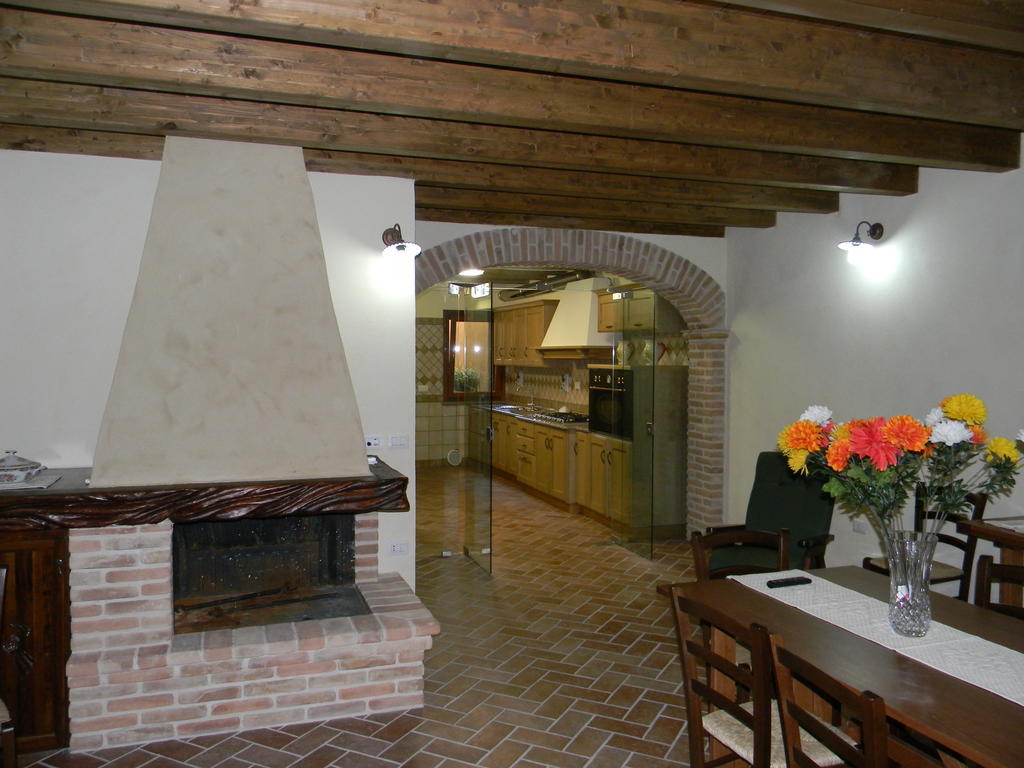 Agriturismo Battaglia Villamassargia 外观 照片