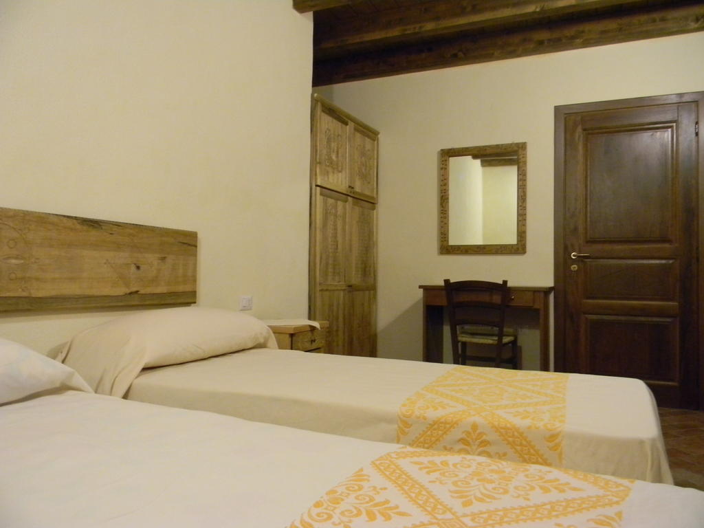 Agriturismo Battaglia Villamassargia 外观 照片
