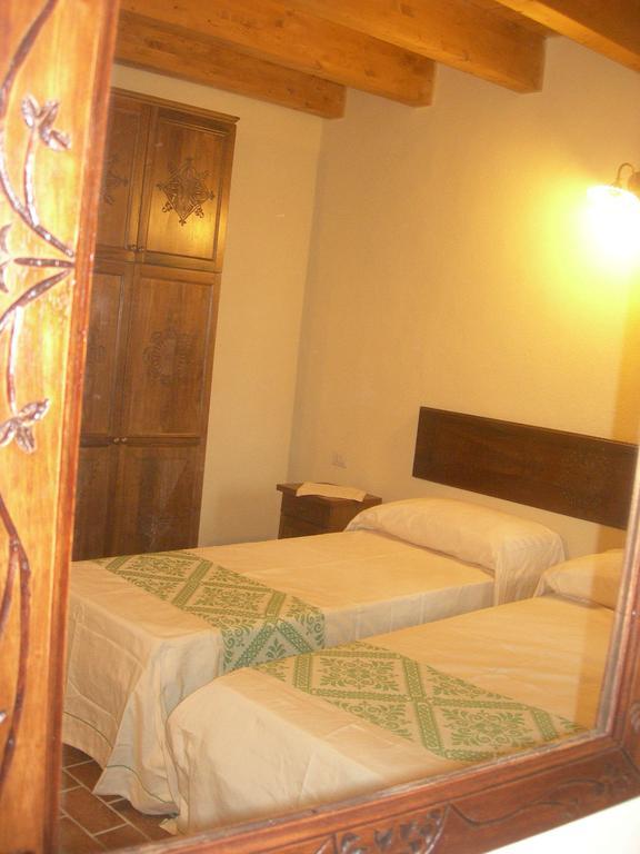 Agriturismo Battaglia Villamassargia 客房 照片